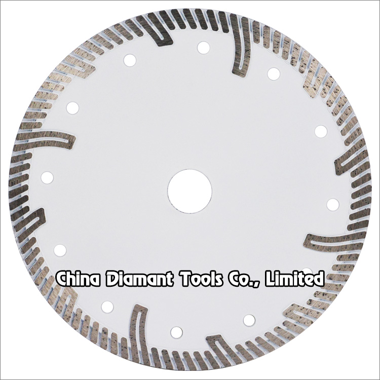 Diamond dry cutting saw blades - narrow turbo rim segments with protective teeth